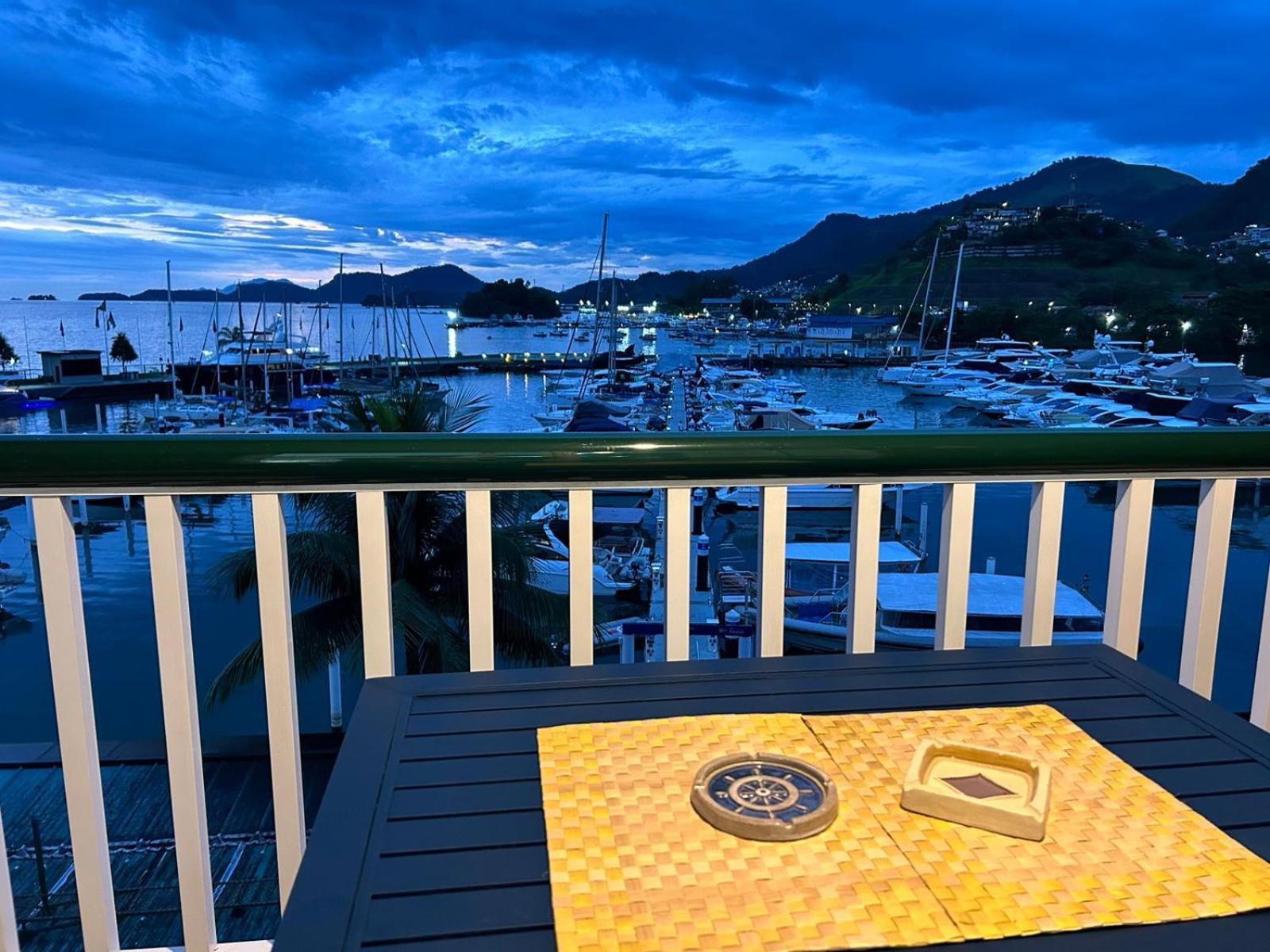 Flat Bijoux Frente Mar No Shopping Piratas , Com Estacionamento Gratuito Lägenhet Angra dos Reis Exteriör bild
